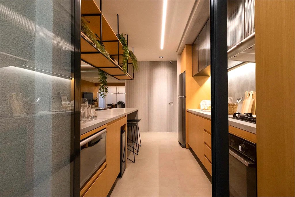 Apartamento à venda com 2 quartos, sendo 1 suíte,  em Pinheiros, São Paulo, SP