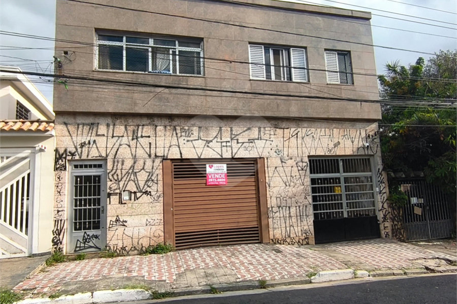 Sobrado à venda com 8 quartos, sendo 2 suítes, em Parada Inglesa, São Paulo, SP
