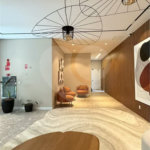 Indaiatuba- Sp - Edificio Athmosfera- R$ 1.800.000,00 - andar alto - 130,00 ms de area util - 3 suites, lavabo, sala 2 ambientes, 3 vagas de garagens - Area de lazer - Brinquedoteca - Piscina - Portão eletrônico - Portaria 24hs - sala de ginástica - Salão de festas - Salão de jogos - Cinema