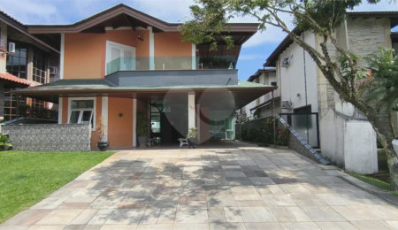 Casa à venda com 4 suítes em Vista Linda, Bertioga, SP
