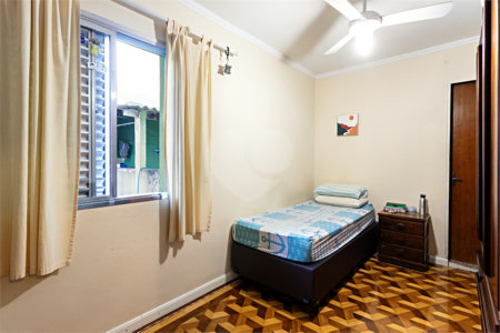 Sobrado à venda com 4 quartos, sendo 2 suítes, em Santo Amaro, São Paulo, SP