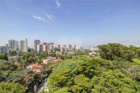 Apartamento à venda com 4 suítes em Alto da Boa Vista, São Paulo, SP