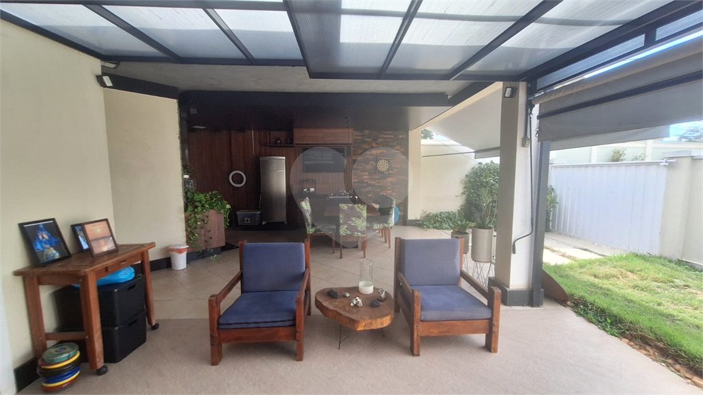 Casa à venda com 3 quartos, sendo 1 suíte,  no condomínio Villa Bella, Sorocaba - SP