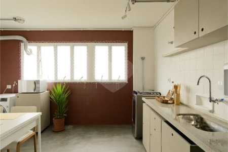 Apartamento à venda com 4 quartos, sendo 2 suítes, em Vila Olímpia, São Paulo, SP