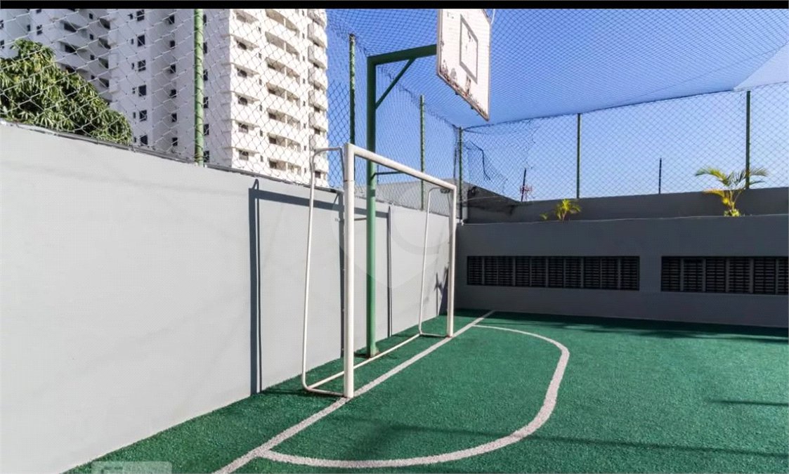 Apartamento à venda com 3 quartos, sendo 1 suíte, em Vila Hamburguesa, São Paulo, SP