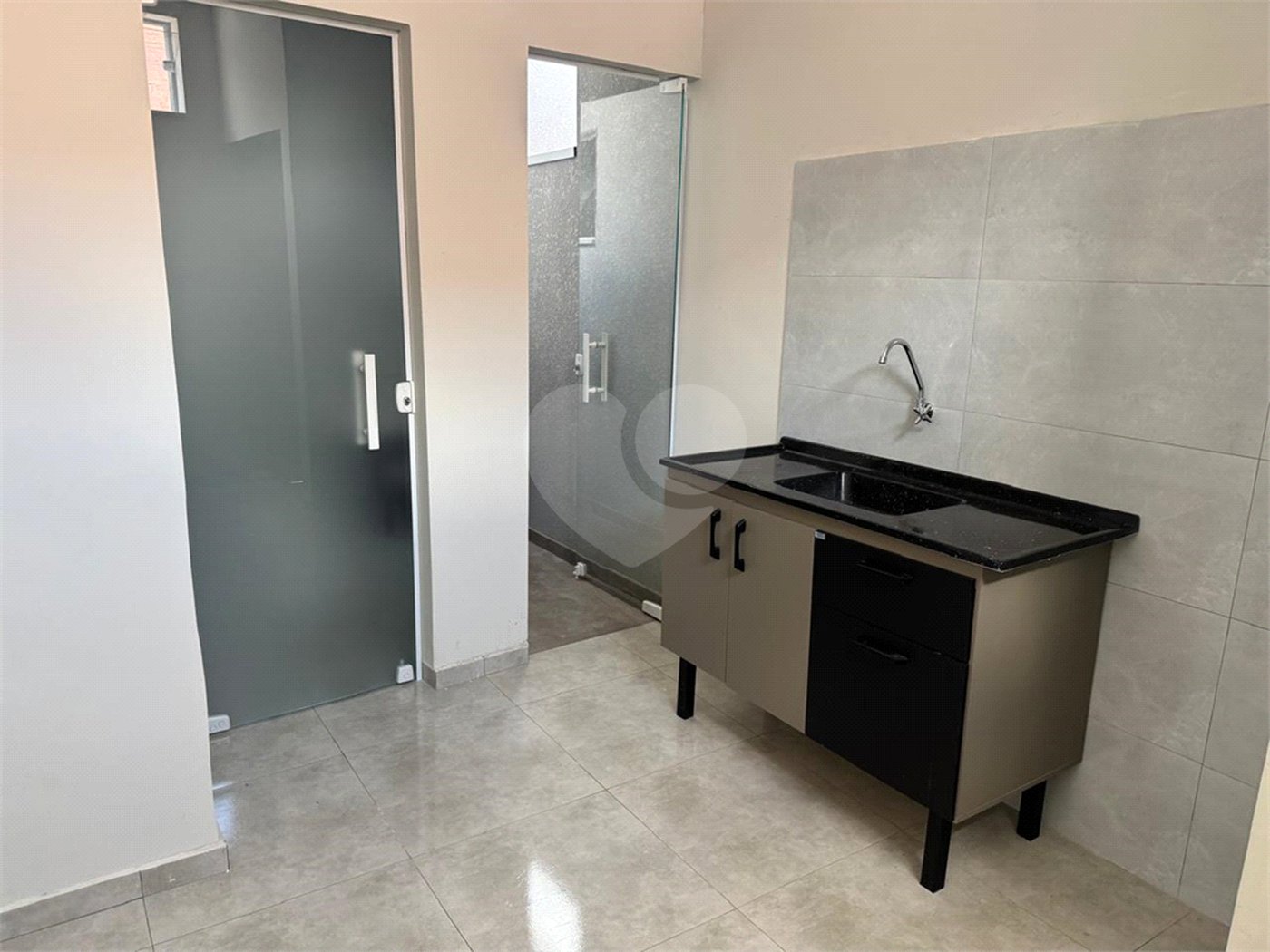 Sobrado à venda com 3 quartos, sendo 1 suíte,  no Centro, Itapetininga, SP