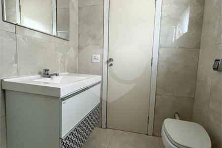 Apartamento à venda com 3 suítes em Aclimação, São Paulo, SP