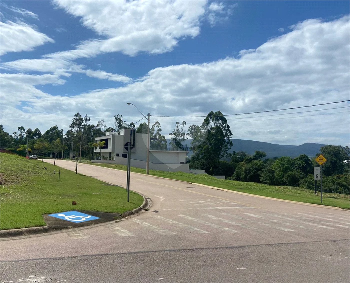 Terreno à venda em Residencial Colinas de Itupeva, Itupeva, SP