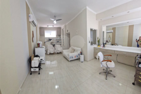 Casa à venda com 3 quartos, sendo 2 suítes, em Bela Vista, Salto, SP