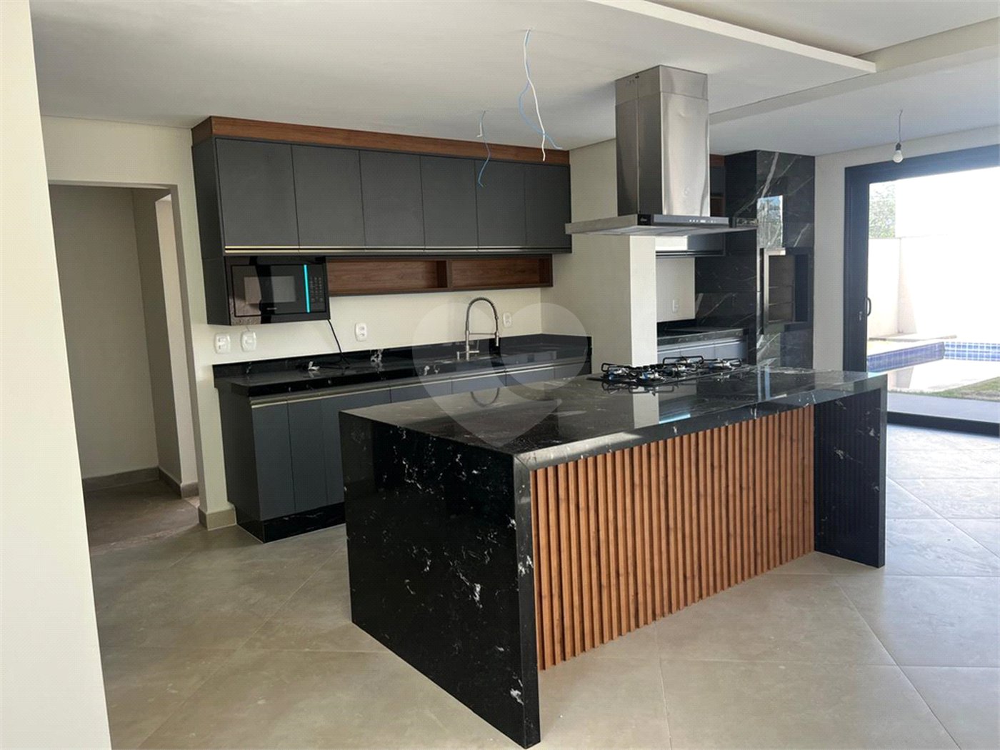 Casa à venda com 3 suítes no condomínio Residencial Jardim Villa Verona, Sorocaba - SP