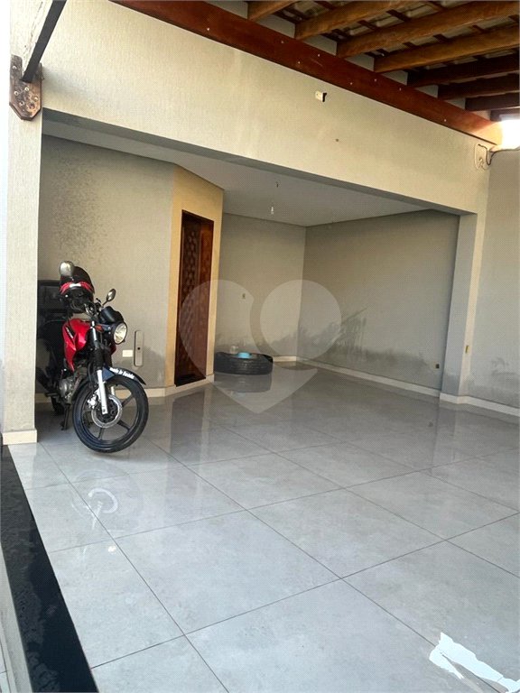 Sobrado à venda com 3 quartos, sendo 1 suíte, em Vila Piauí, São Paulo, SP