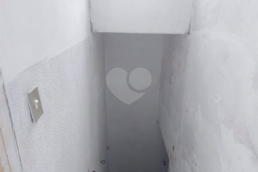 Sobrado à venda com 2 quartos em Vila Guilherme, São Paulo, SP