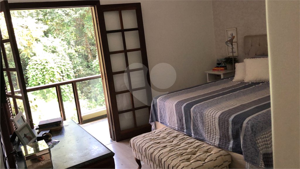 Casa à venda com 3 quartos, sendo 1 suíte,  no condomínio Alpes da Cantareira, Mairiporã - SP