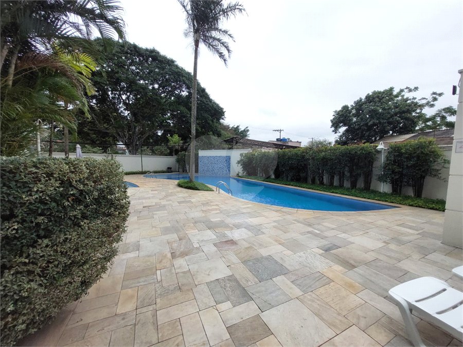 Apartamento à venda com 2 quartos em Vila Anastácio, São Paulo, SP
