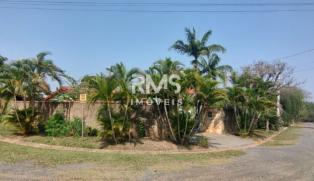 Chácara à venda com 4 quartos, sendo 2 suítes,  em Chácara Sete Quedas, Itu, SP