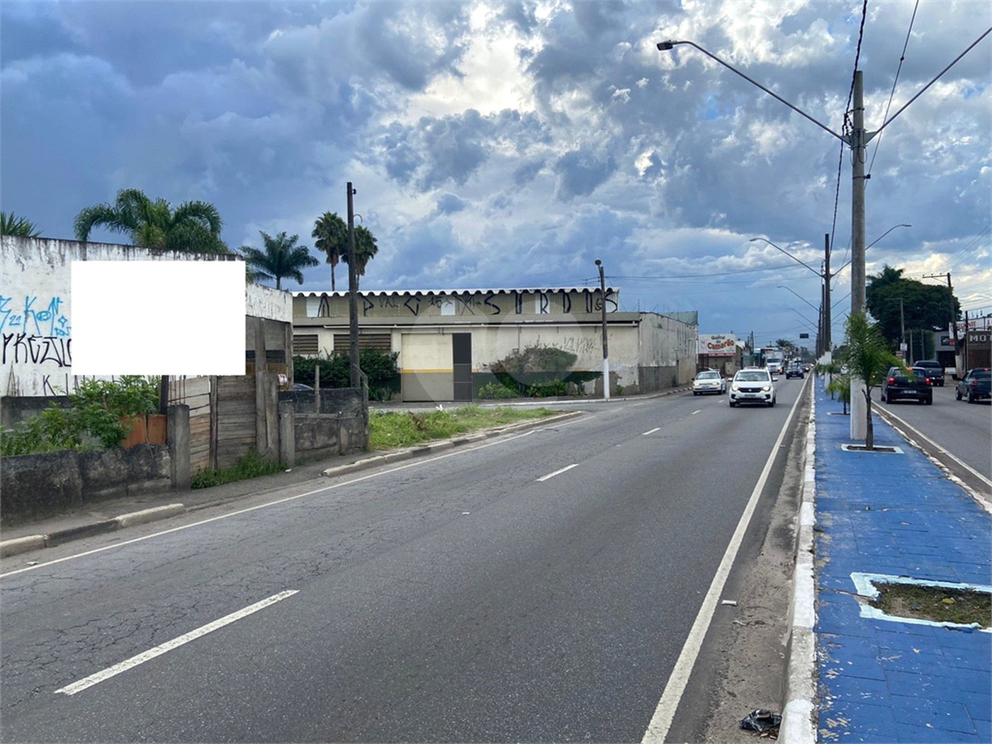 Terreno à venda em Vila Maria de Maggi, Suzano, SP