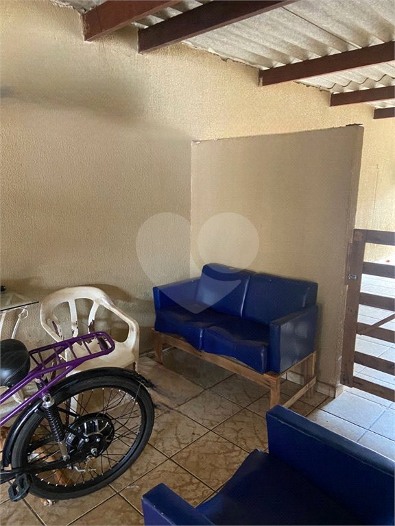 Casa à venda com 2 quartos em Jardim Cangalha, Três Lagoas, MS