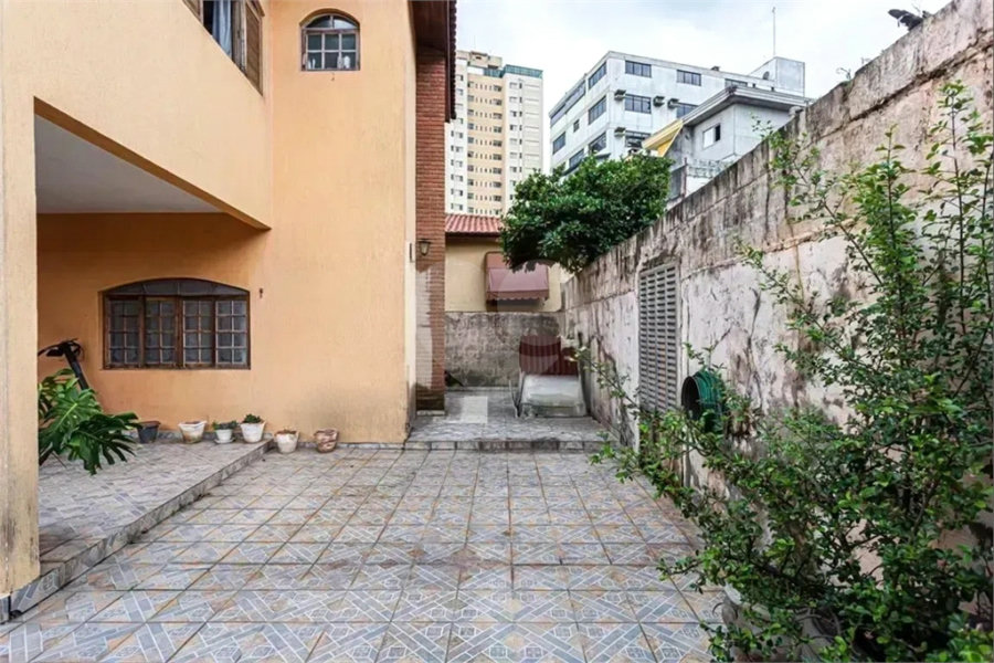 Sobrado à venda com 3 suítes em Vila Bonilha, São Paulo, SP