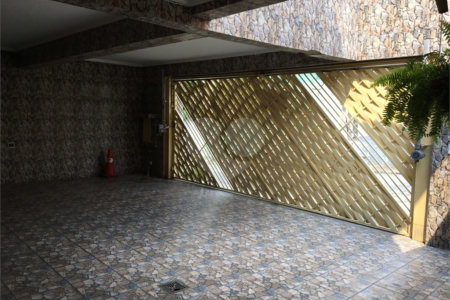 Sobrado à venda com 3 quartos, sendo 1 suíte,  em Vila Lageado, São Paulo, SP