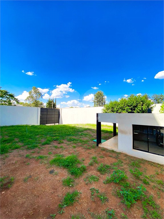 Casa à venda com 2 suítes no condomínio Jardim Residencial Vale do Campo, Araraquara - SP