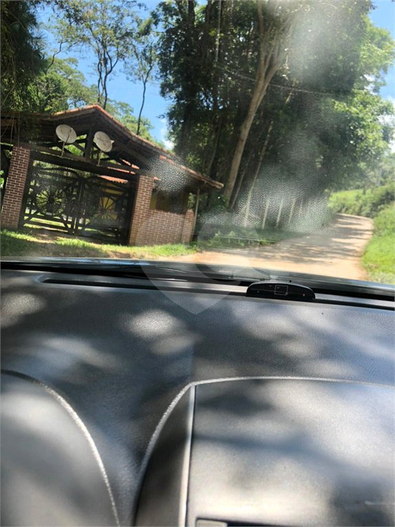 Sítio à venda com 4 quartos, sendo 1 suíte,  em Moinho, Nazaré Paulista, SP
