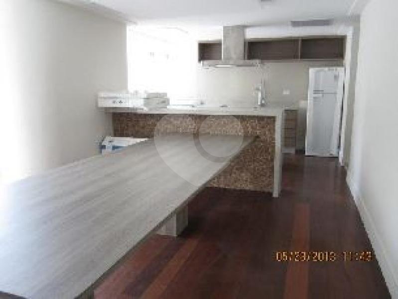 Apartamento à venda com 4 quartos, sendo 1 suíte, em Vila Andrade, São Paulo, SP