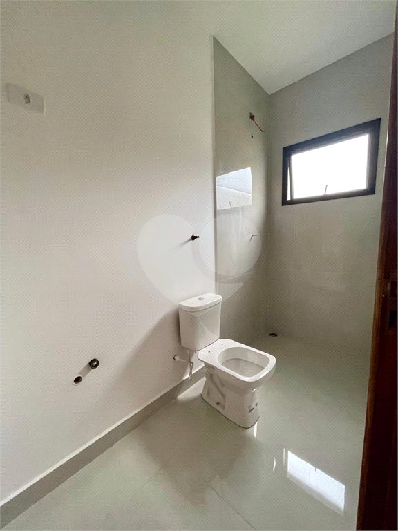 Sobrado à venda com 3 suítes em Jardim dos Pinheiros, Atibaia, SP