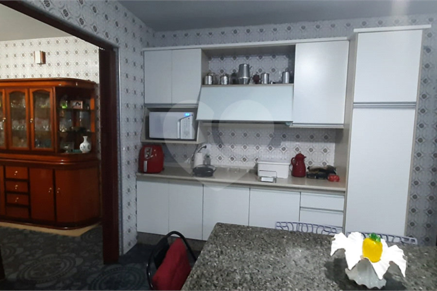 Sobrado à venda com 4 quartos em Santana, São Paulo, SP