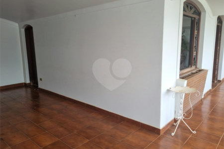 Casa comercial para locação no Centro
