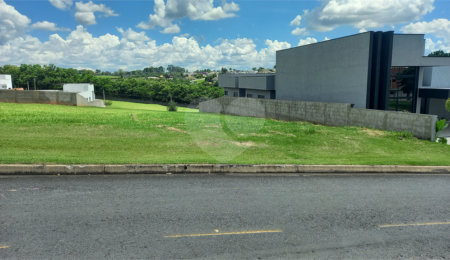 Terreno à venda no condomínio Village Ipanema 2, Araçoiaba da Serra - SP