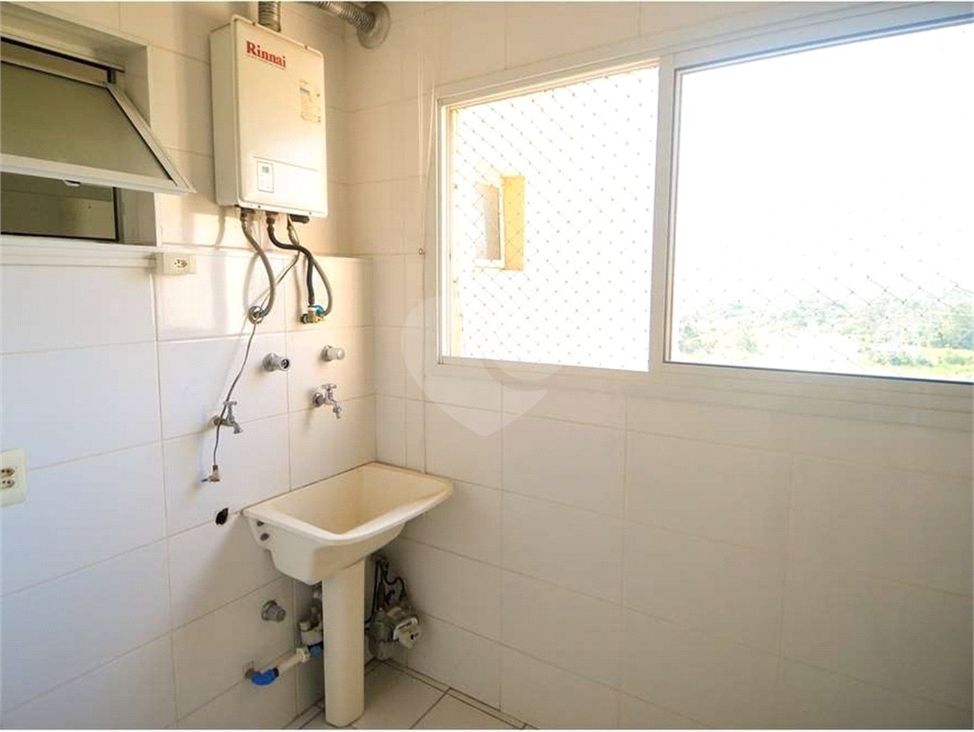 Apartamento à venda ou para alugar com 4 quartos, sendo 2 suítes, em Vila Oliveira, Mogi das Cruzes, SP