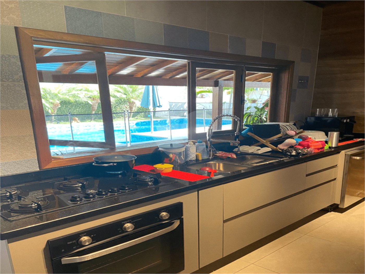Casa à venda com 4 quartos, sendo 2 suítes, no condomínio Jardim do Ribeirão II, Itupeva - SP
