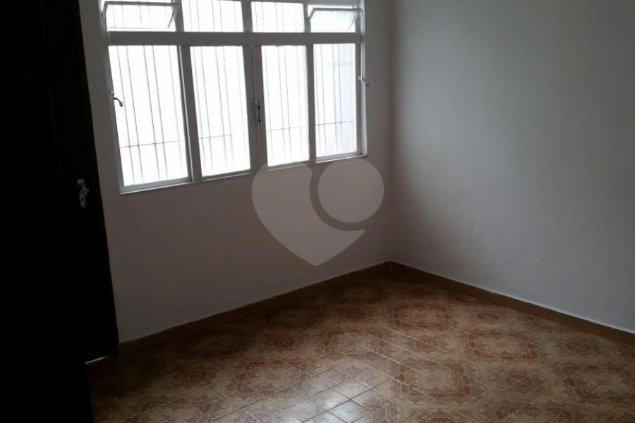 Sobrado à venda com 4 quartos em Vila Guilherme, São Paulo, SP