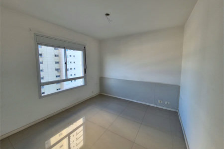 Apartamento à venda com 3 quartos, sendo 1 suíte, em Jardim Olympia, São Paulo, SP