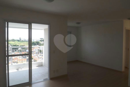 Apartamento à venda com 3 quartos, sendo 1 suíte, em Cidade São Francisco, São Paulo, SP