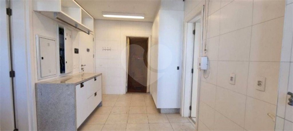Apartamento à venda com 3 suítes em Vila Mariana, São Paulo, SP