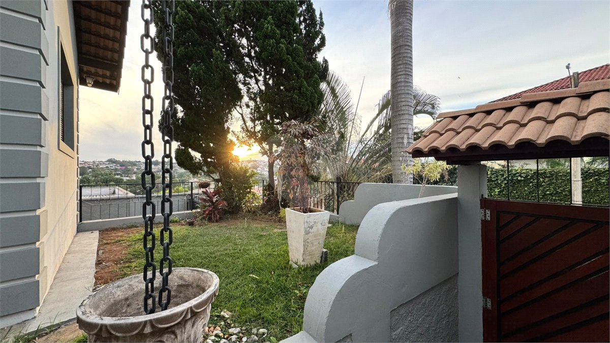 Casa à venda ou para alugar com 3 quartos, sendo 1 suíte, em Jardim Paulista, Atibaia, SP