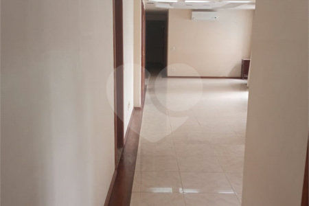 Apartamento à venda com 5 quartos, sendo 4 suítes,  em Tatuapé, São Paulo, SP