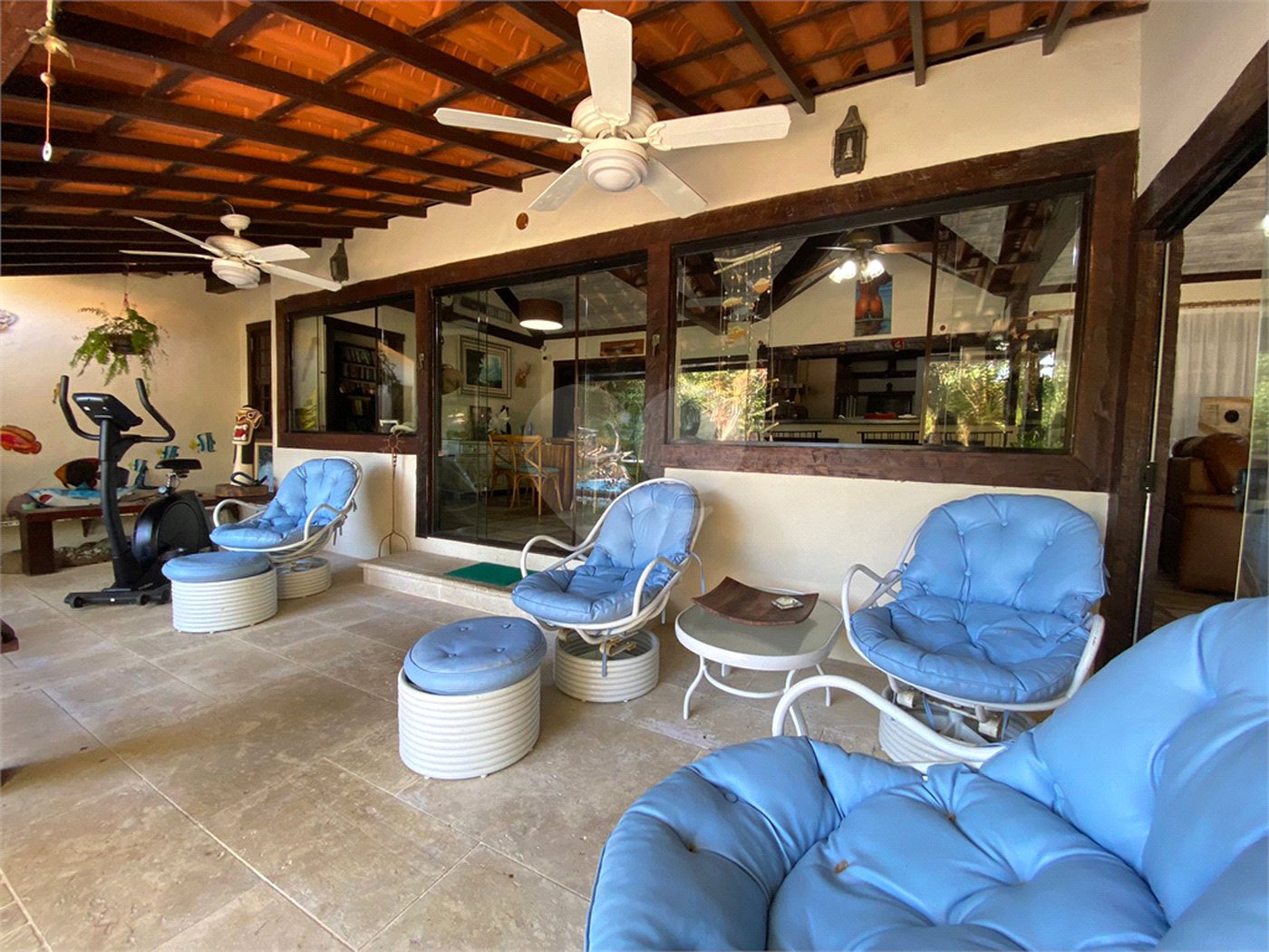 Casa à venda com 6 quartos, sendo 4 suítes, em Canto, Armação dos Búzios, RJ