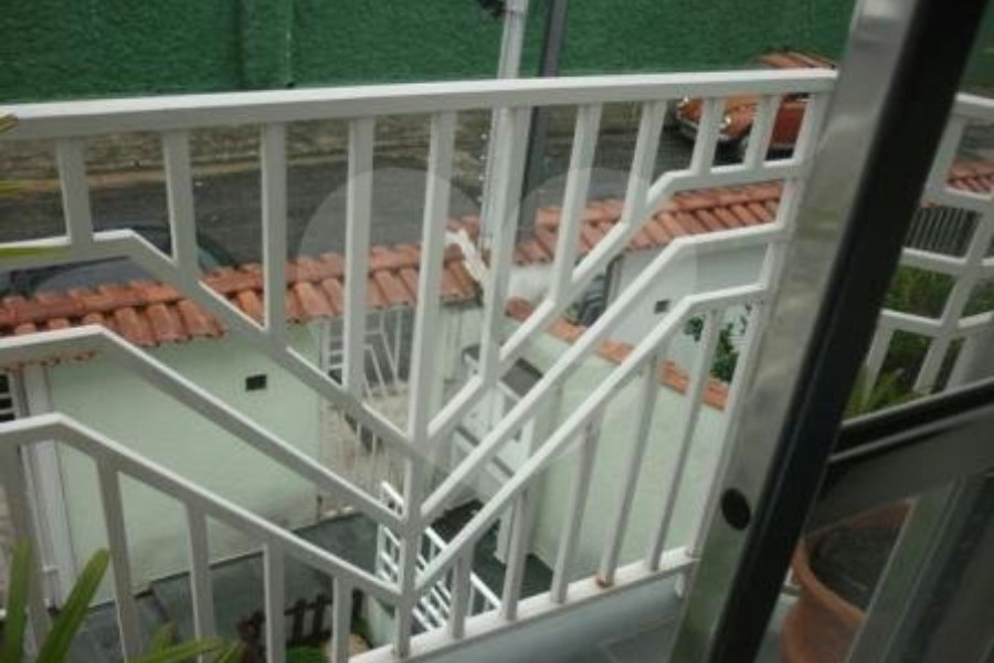 Sobrado à venda com 3 quartos, sendo 1 suíte, em Jardim Virginia Bianca, São Paulo, SP