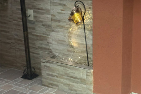 Casa à venda com 3 quartos, sendo 1 suíte, no condomínio Vilage Palmas, São Paulo - SP