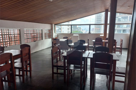 Apartamento à venda com 3 quartos, sendo 1 suíte,  em Pinheiros, São Paulo, SP