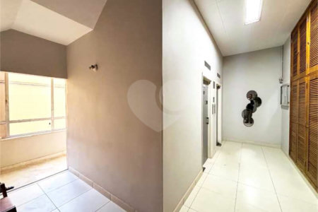 Apartamento à venda com 4 quartos, sendo 1 suíte, em Pinheiros, São Paulo, SP