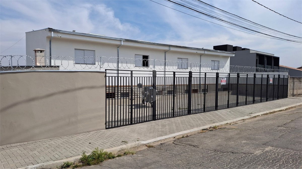 Sobrado à venda com 2 quartos em Vila Colorau, Sorocaba, SP