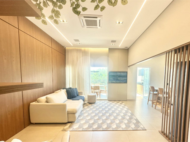 Apartamento à venda com 3 suítes em Santo Amaro, São Paulo, SP