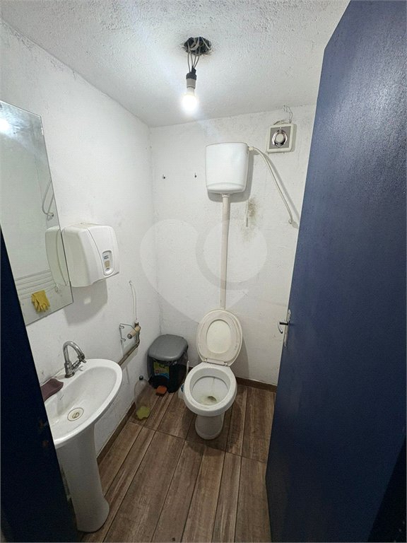 Salão para alugar em Vila Acoreana, Poá, SP