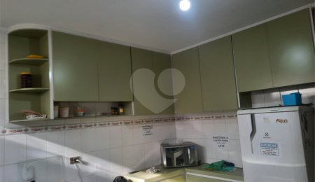 Sobrado à venda com 3 quartos, sendo 1 suíte,  em Interlagos, São Paulo, SP