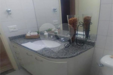 Apartamento à venda com 3 quartos, sendo 1 suíte,  em Cambuci, São Paulo, SP