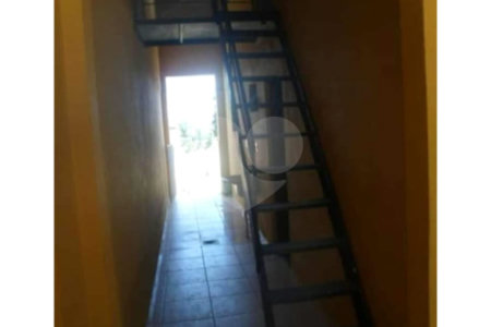 Casa à venda com 2 quartos em Corrupira, Jundiaí, SP