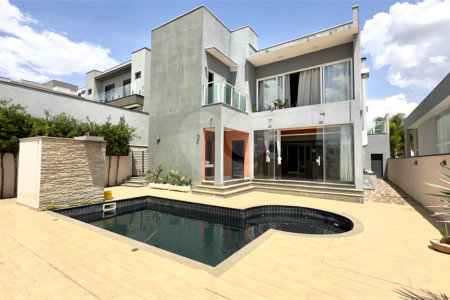 Casa à venda com 5 quartos, sendo 3 suítes, no condomínio Residencial Helvetia Park, Indaiatuba - SP